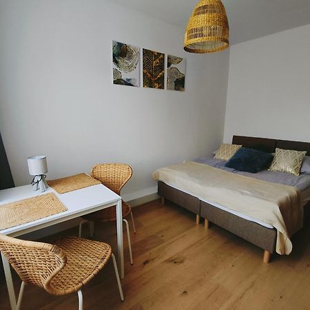 Cichy Zakatek Apartment Сяноженти Екстериор снимка