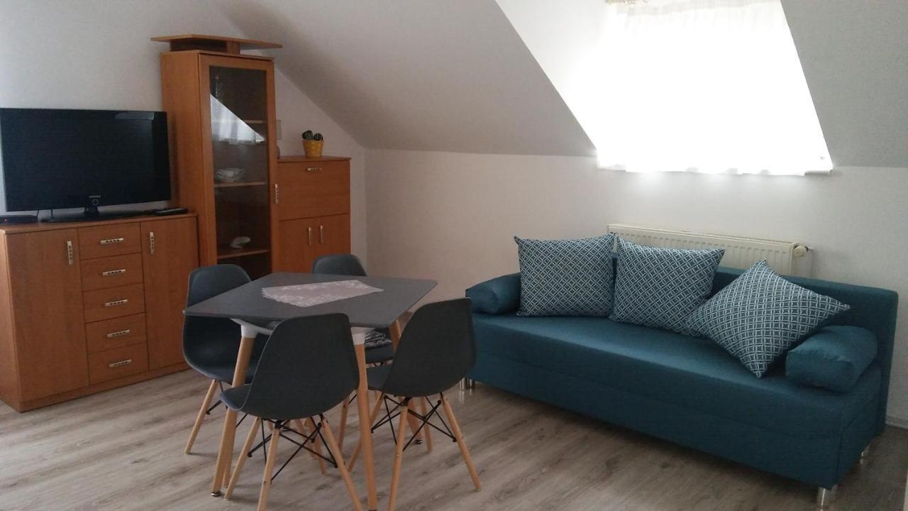 Cichy Zakatek Apartment Сяноженти Екстериор снимка